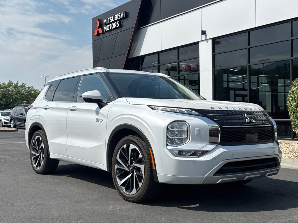 2023 Mitsubishi Outlander PHEV