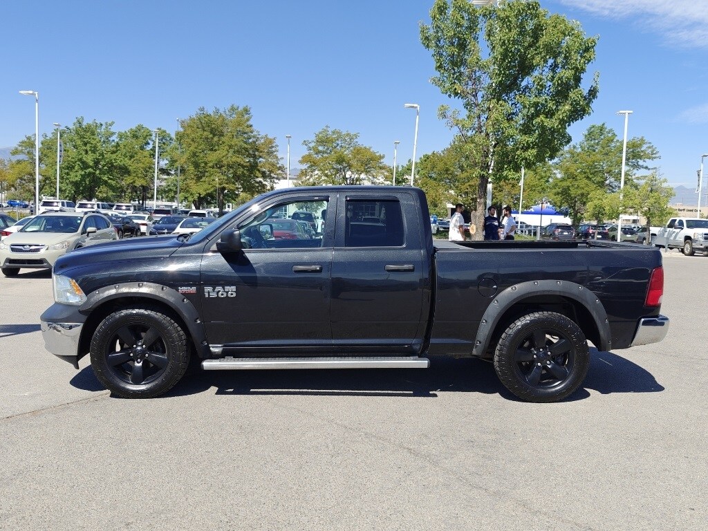 2016 Ram 1500 Tradesman Express photo 4