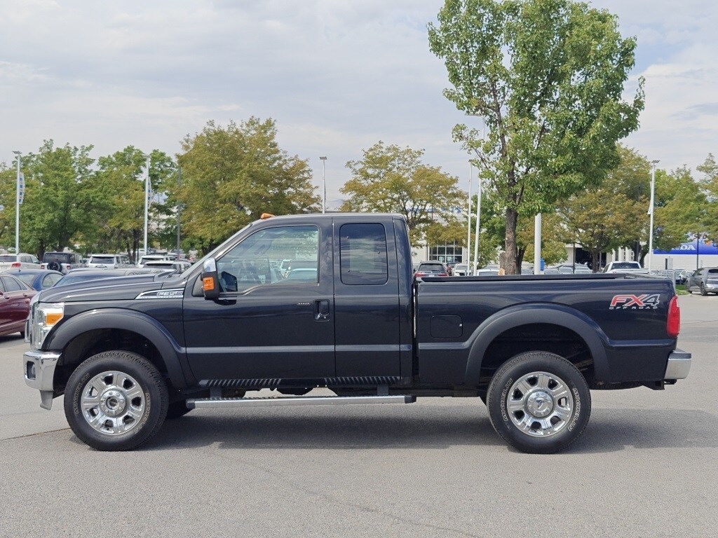 2015 Ford F-350 Lariat photo 4