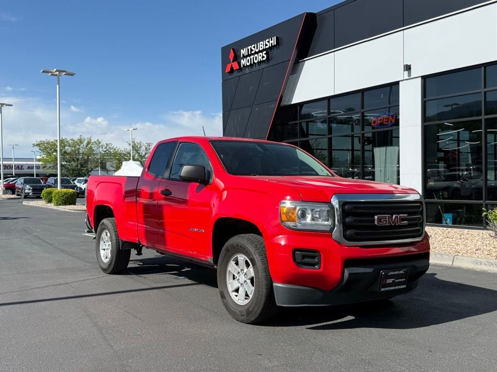 2017 GMC Canyon 2WD Base Extended Cab's photo