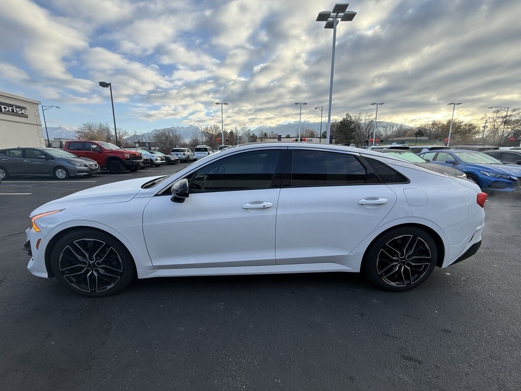 2022 Kia K5 GT photo 4