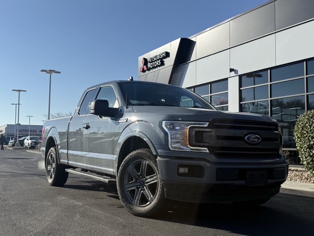 2020 Ford F-150 XLT's photo