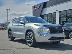 2025 Mitsubishi Outlander PHEV SEL SUV