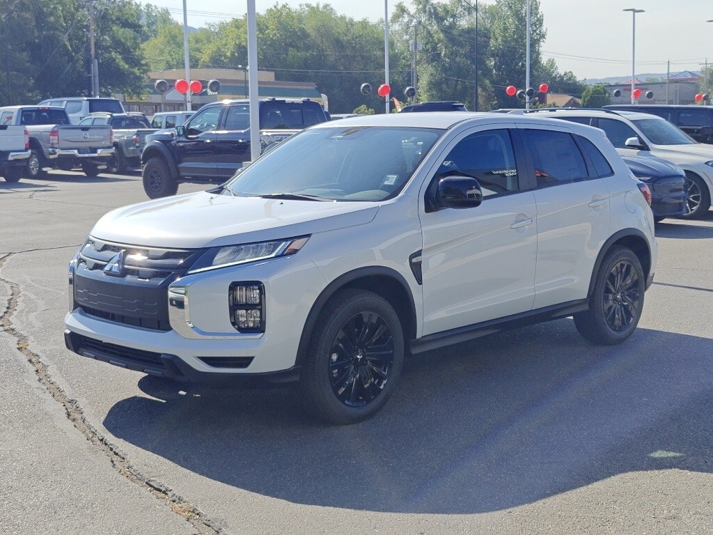 2025 Mitsubishi Outlander Sport ES SE LE photo 2