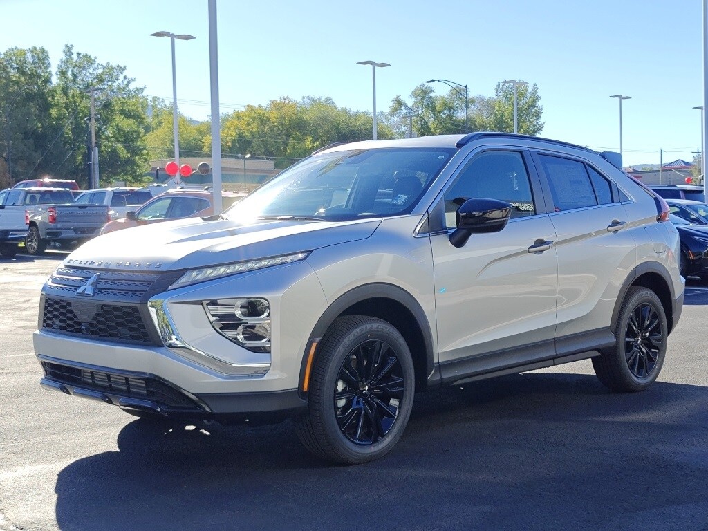 2025 Mitsubishi Eclipse Cross SEL photo 2
