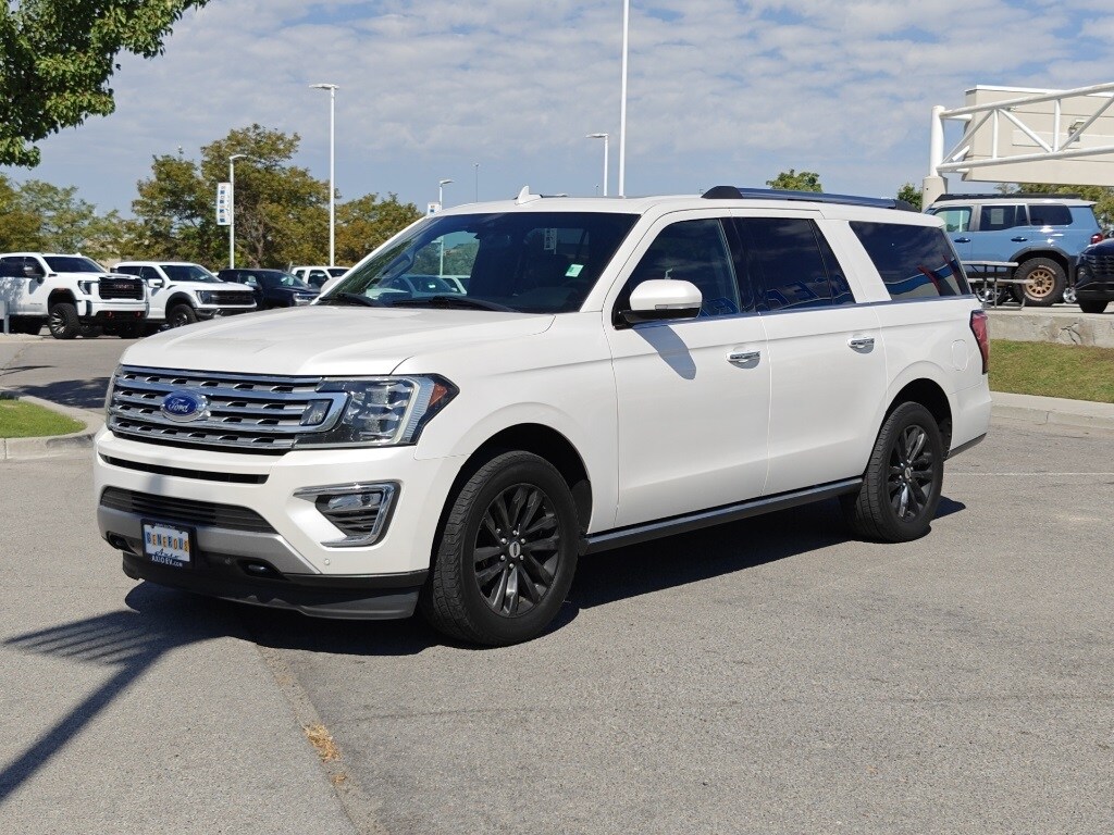 2019 Ford Expedition MAX Limited photo 3