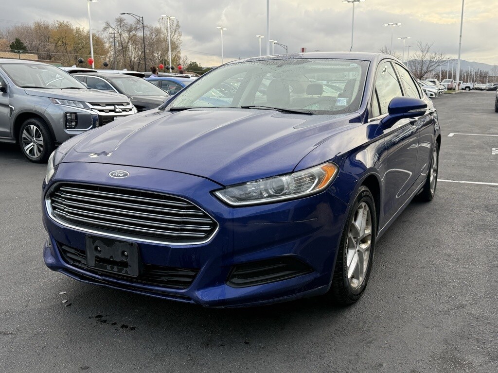 Used 2014 Ford Fusion SE Sedan