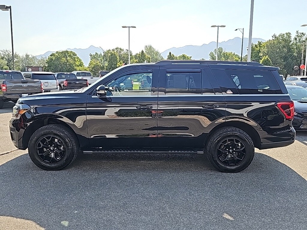 2023 Ford Expedition Timberline photo 4