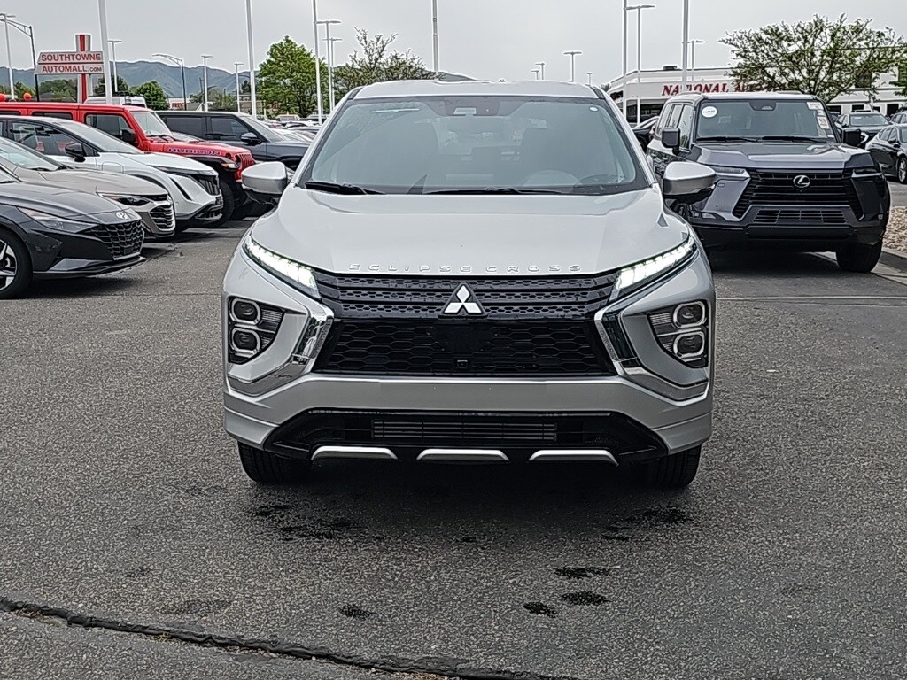 2025 Mitsubishi Eclipse Cross SEL photo 2
