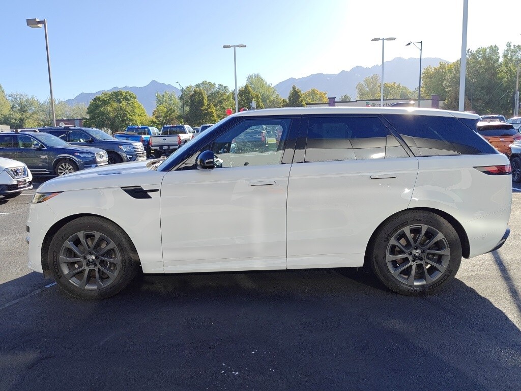 2024 Land Rover Range Rover Sport P400 Dynamic SE photo 4