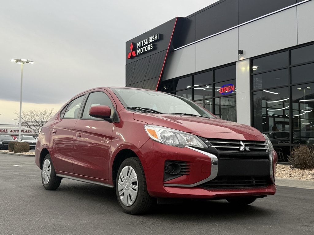 2024 Mitsubishi Mirage G4 ES