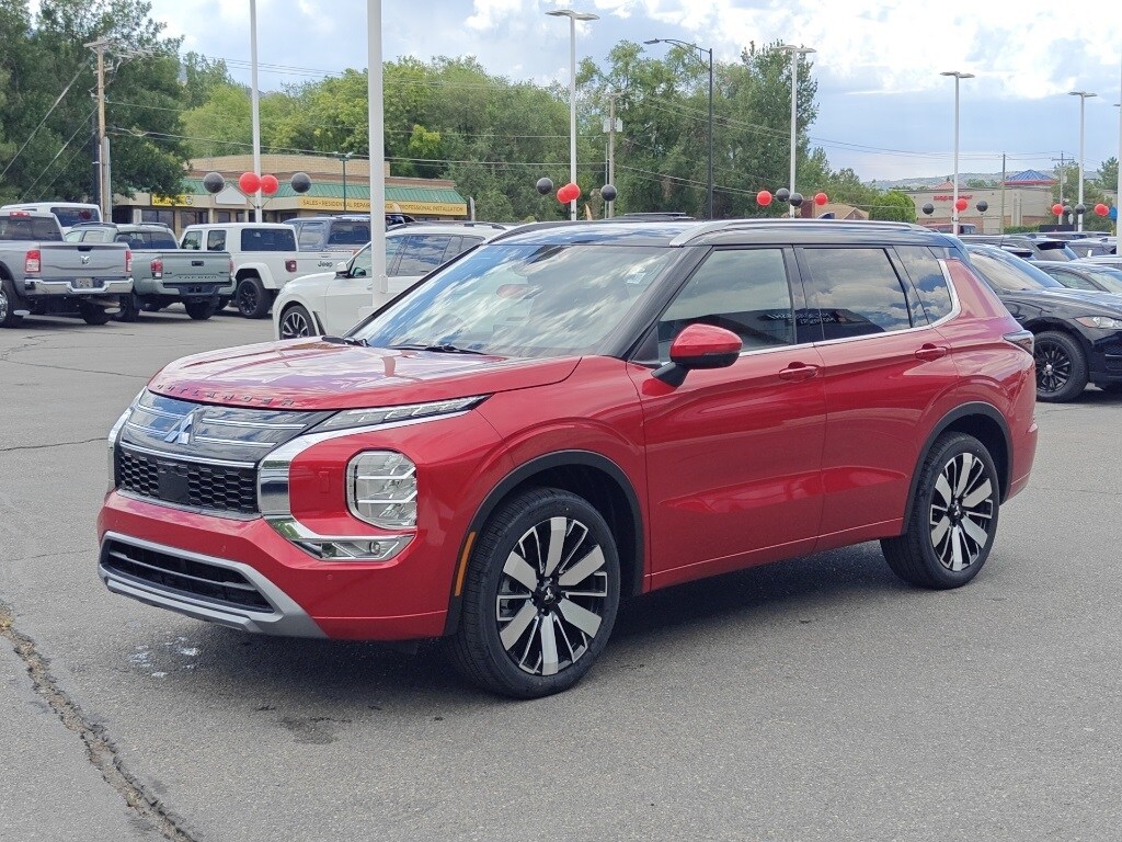 2025 Mitsubishi Outlander SEL GT photo 2