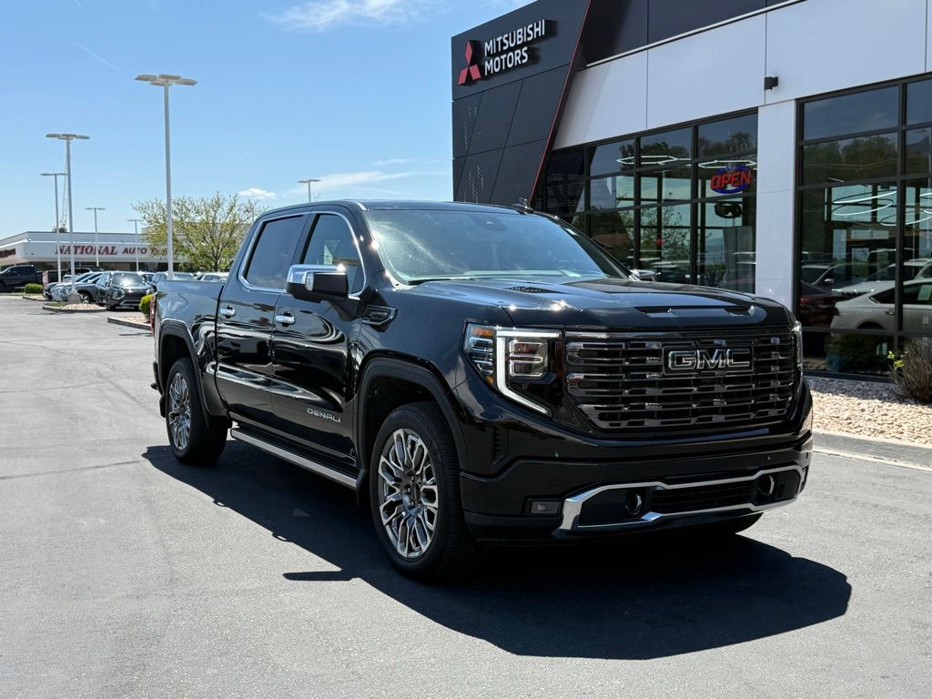 2025 GMC Sierra Denali Ultimate 4WD Crew Cab Short Box's photo