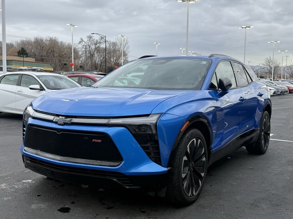 2024 Chevrolet Blazer EV RS photo 3