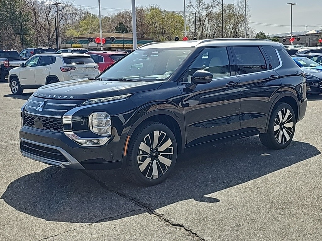 2025 Mitsubishi Outlander SEL GT photo 3