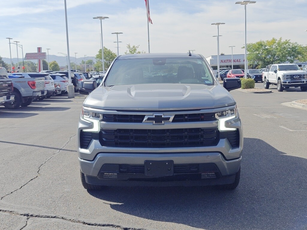 2024 Chevrolet Silverado 1500 RST photo 2