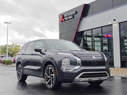 2024 Mitsubishi Outlander PHEV SE SUV