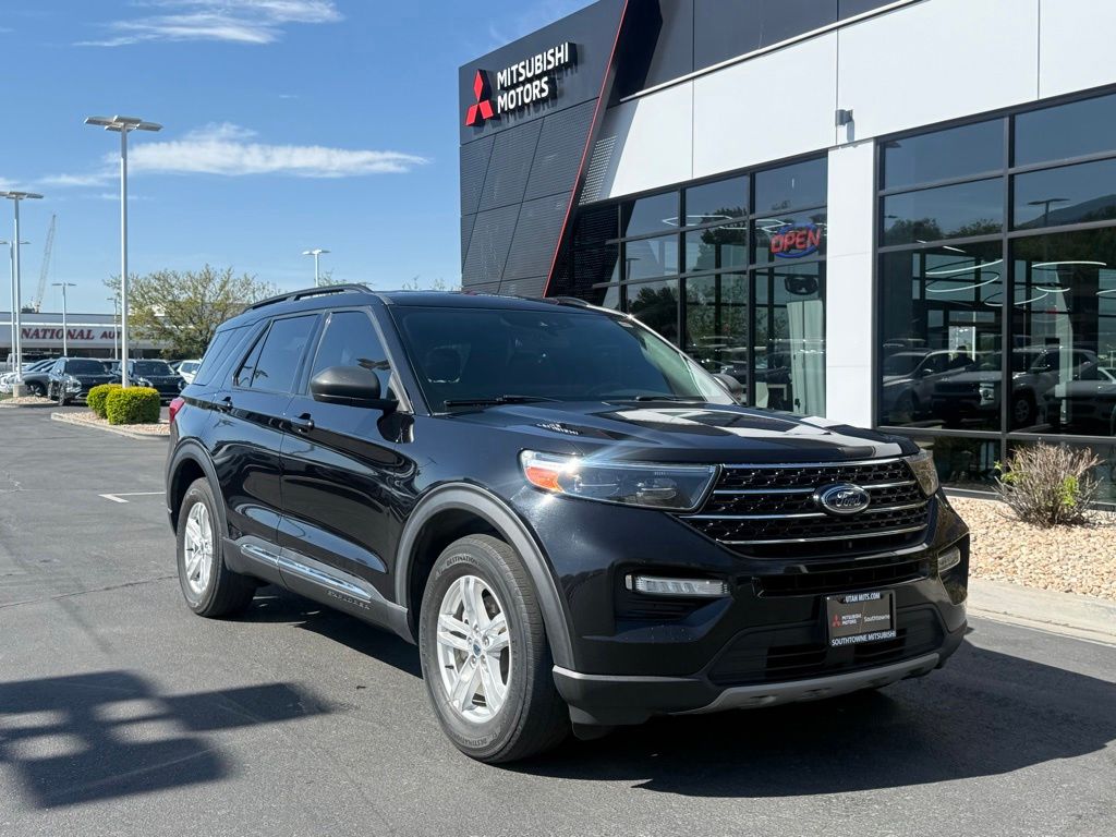 2020 Ford Explorer XLT 4WD's photo