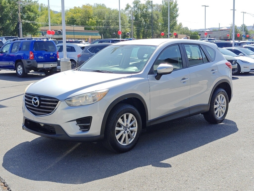 2016 Mazda CX-5 Sport photo 2