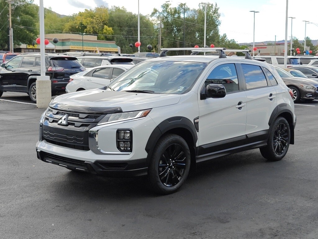 2025 Mitsubishi Outlander Sport ES SE LE photo 2