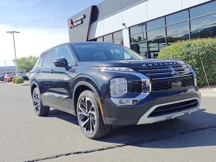 2025 Mitsubishi Outlander PHEV SE SUV