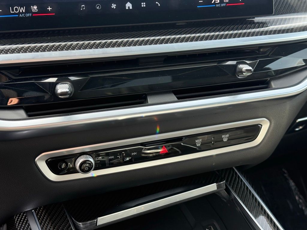 2025 BMW X7 M60i - Photo 19