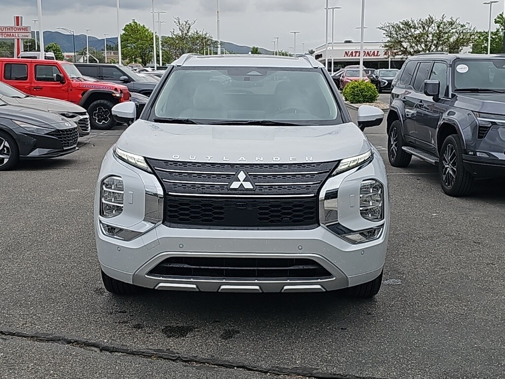 2025 Mitsubishi Outlander PHEV SEL photo 2