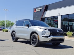 2025 Mitsubishi Outlander PHEV SUV