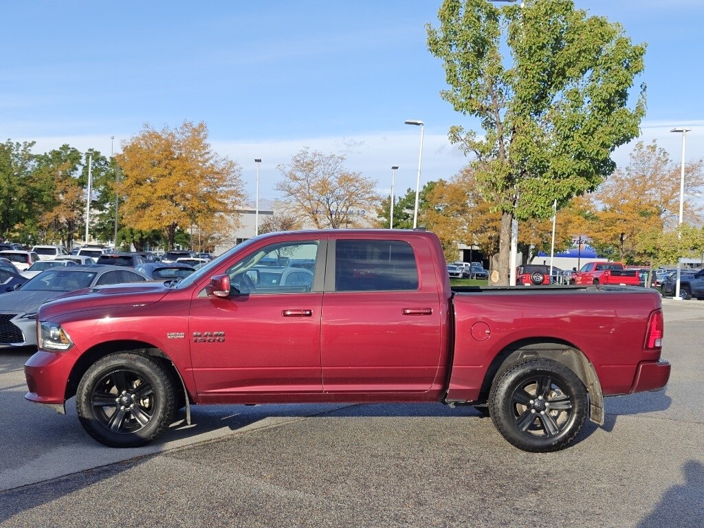 2018 Ram 1500 Sport photo 2