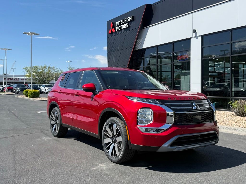 2026 Mitsubishi Outlander's photo