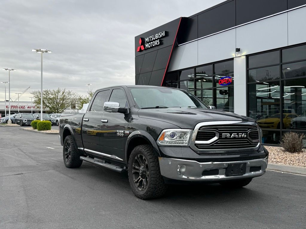 2017 RAM Ram 1500 Pickup Laramie Limited