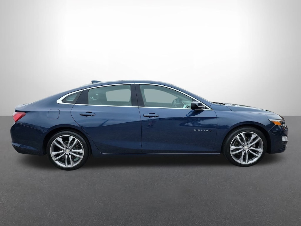 Used 2022 Chevrolet Malibu LT Sedan