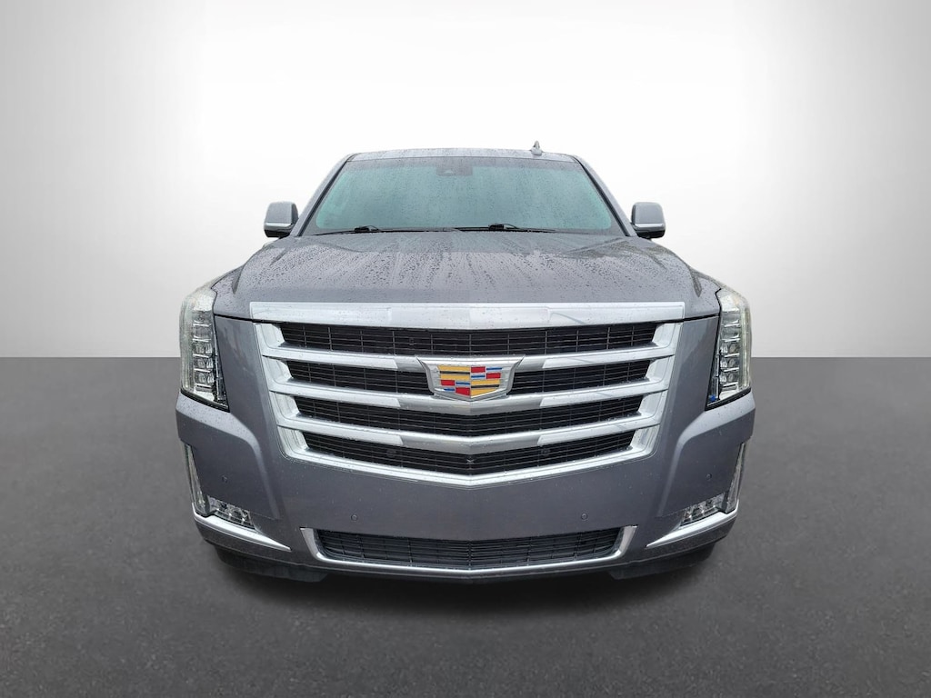Used 2018 CADILLAC Escalade Luxury SUV