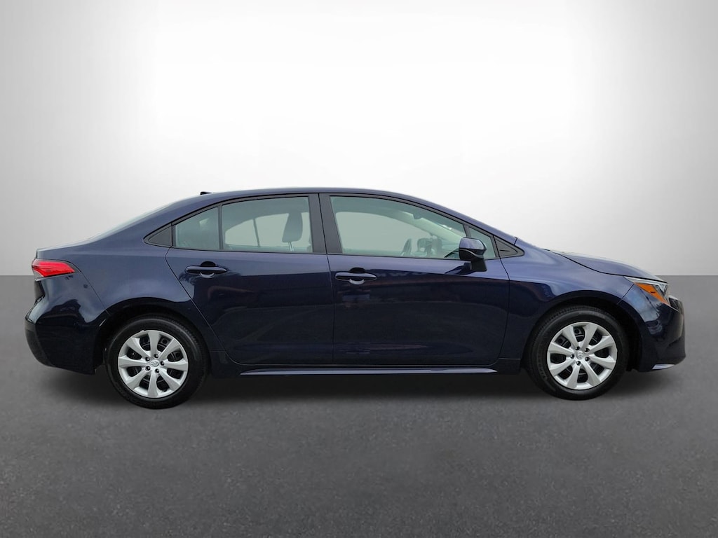 Used 2024 Toyota Corolla LE Sedan
