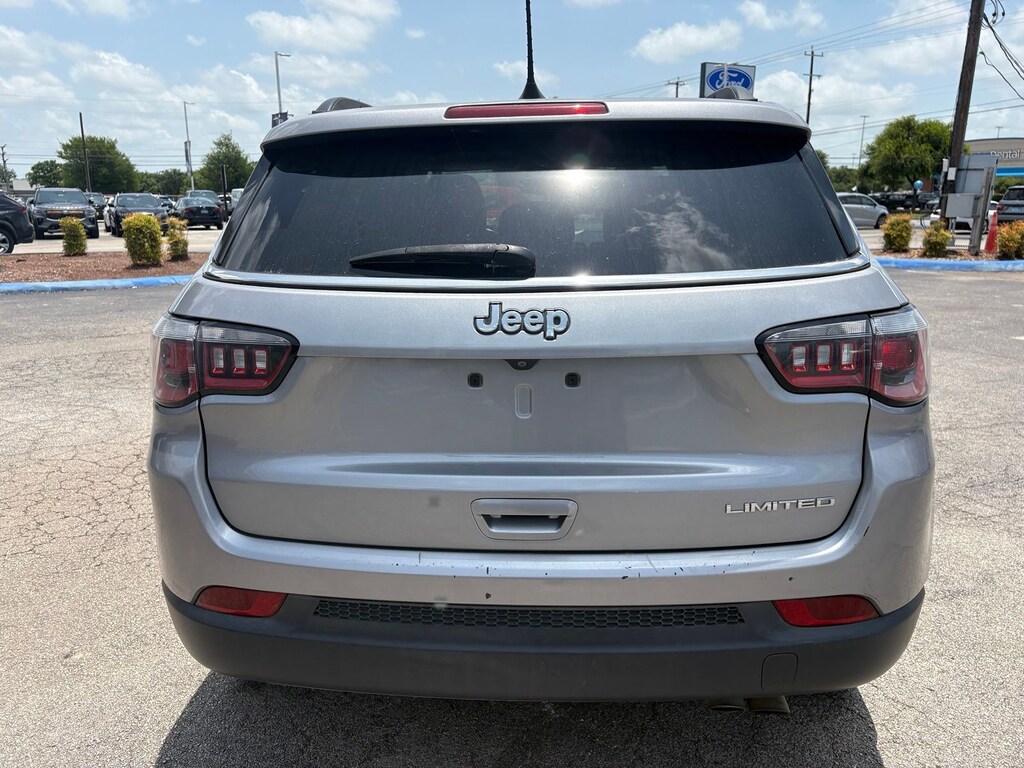 Used 2019 Jeep Compass Limited FWD SUV