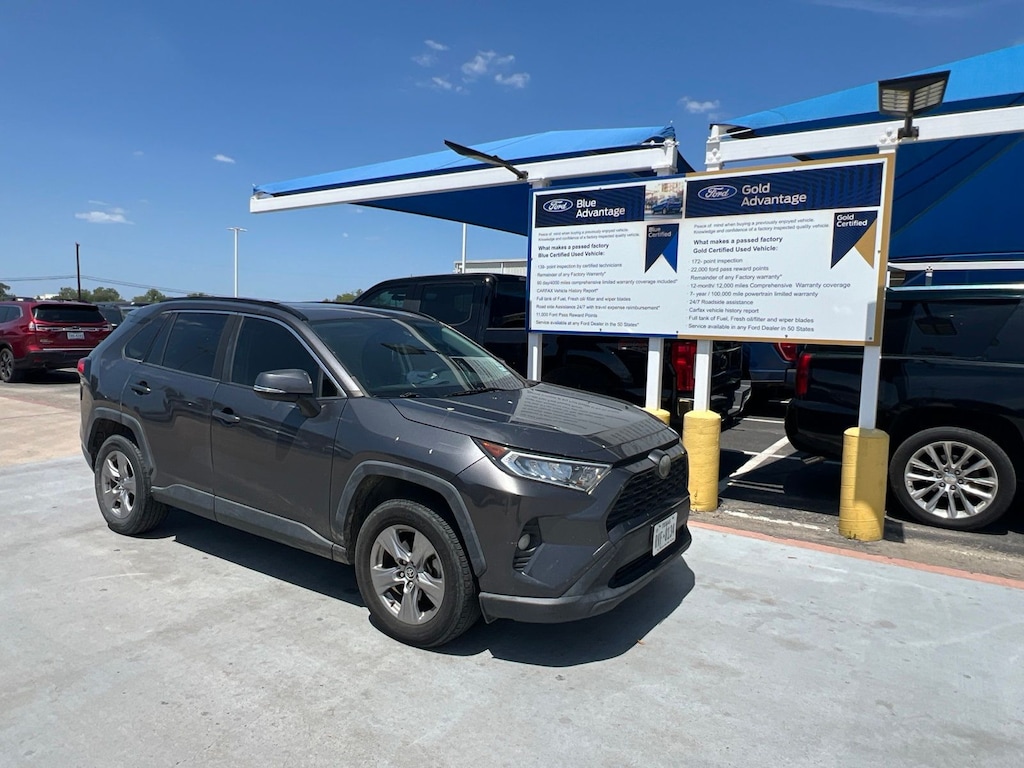 Used 2020 Toyota RAV4 XLE SUV