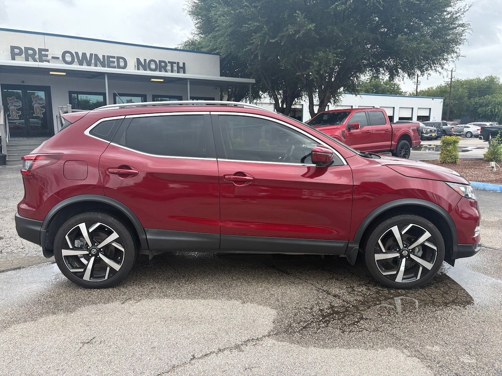Used 2022 Nissan Rogue Sport SL SUV