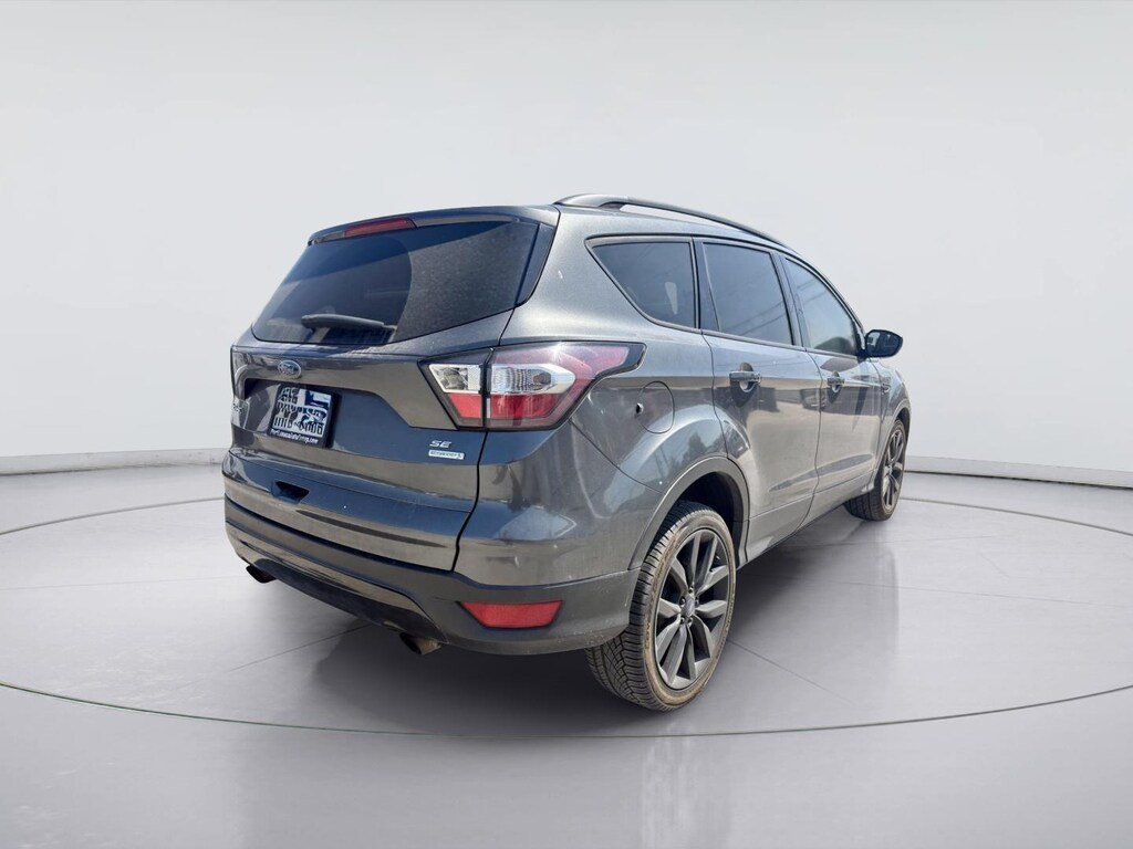 Used 2017 Ford Escape SE SUV