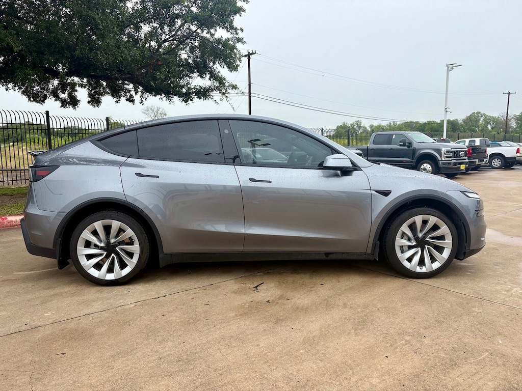 Used 2026 Tesla Model Y SUV