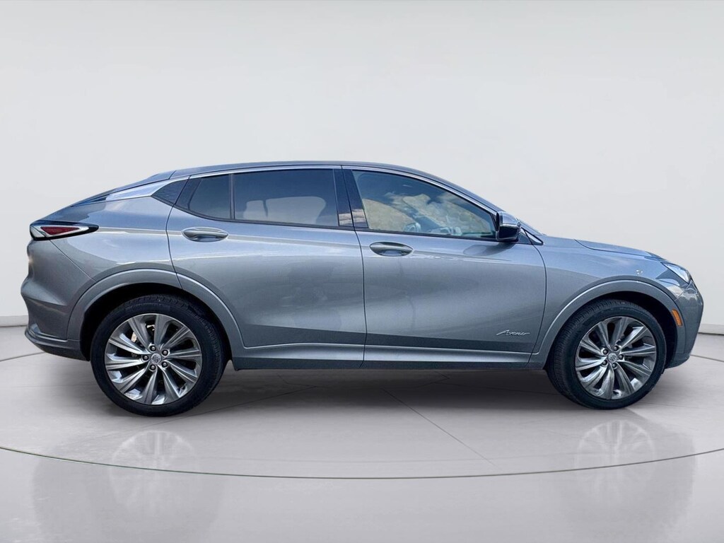 Used 2025 Buick Envista Avenir SUV