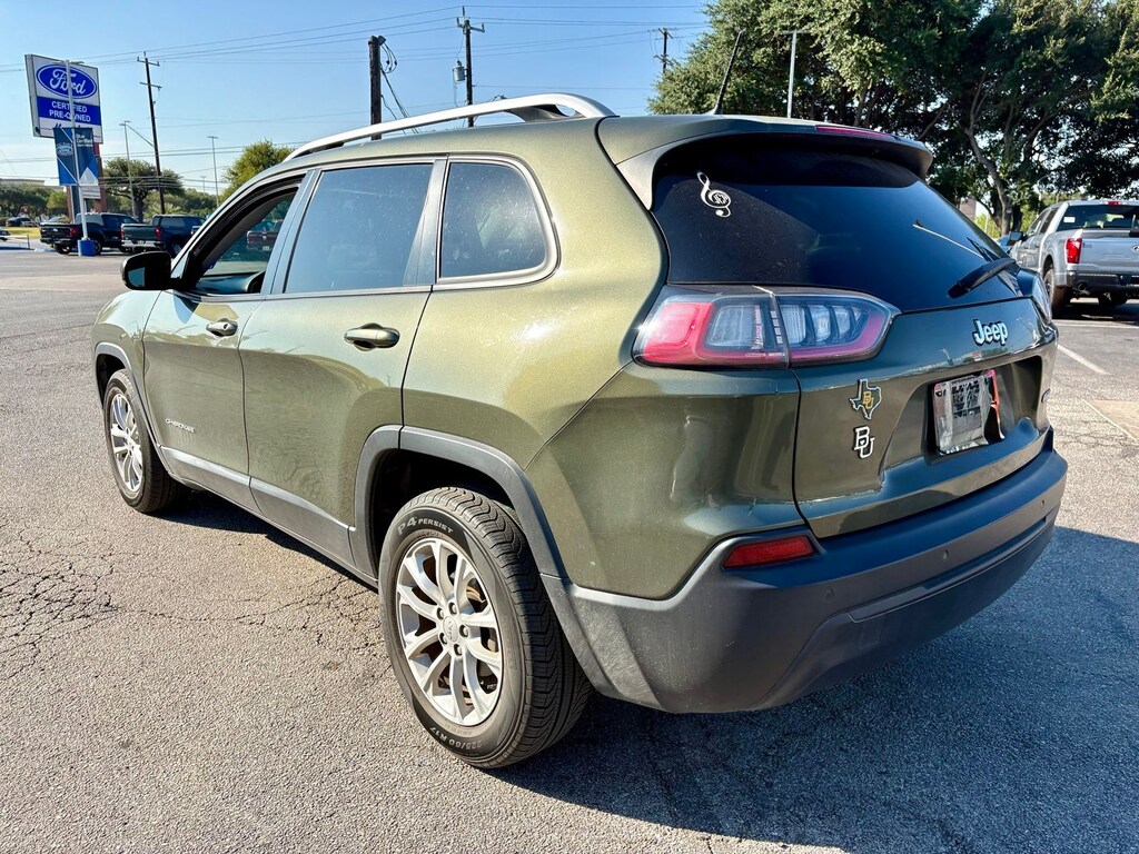 Used 2020 Jeep Cherokee Latitude SUV