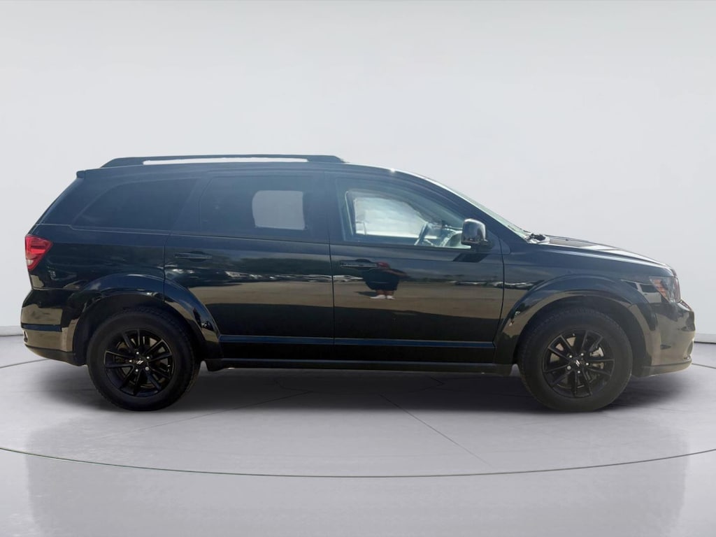 Used 2019 Dodge Journey SE SUV