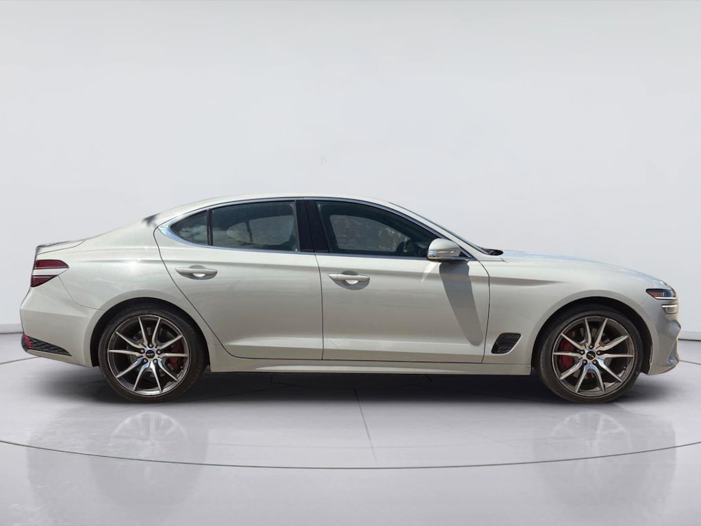 Used 2025 Genesis G70 2.5T Sedan