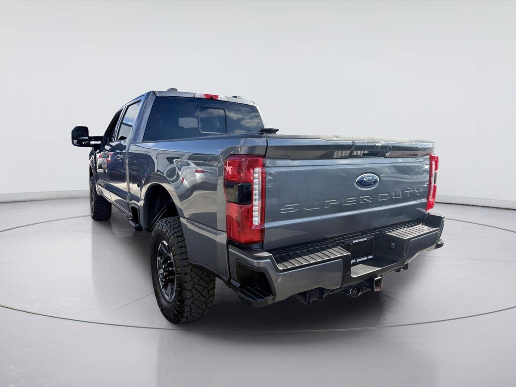 Used 2024 Ford Super Duty F-250 Lariat Truck