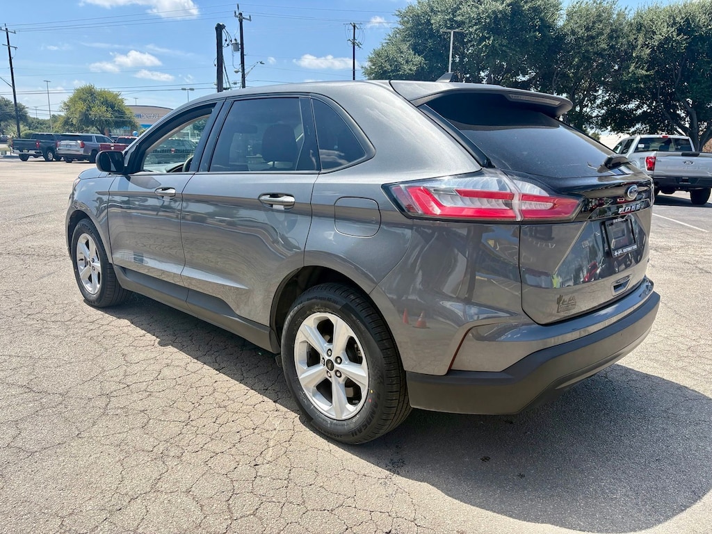 Used 2023 Ford Edge SE SUV