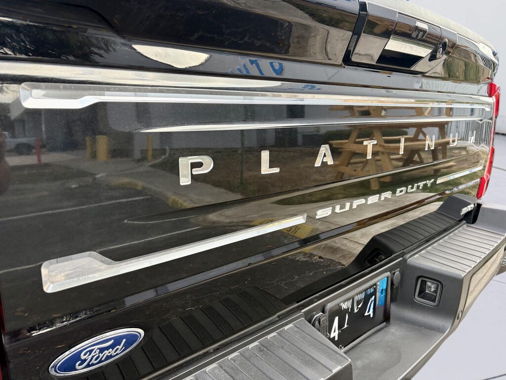 Used 2024 Ford Super Duty F-250 Platinum Truck