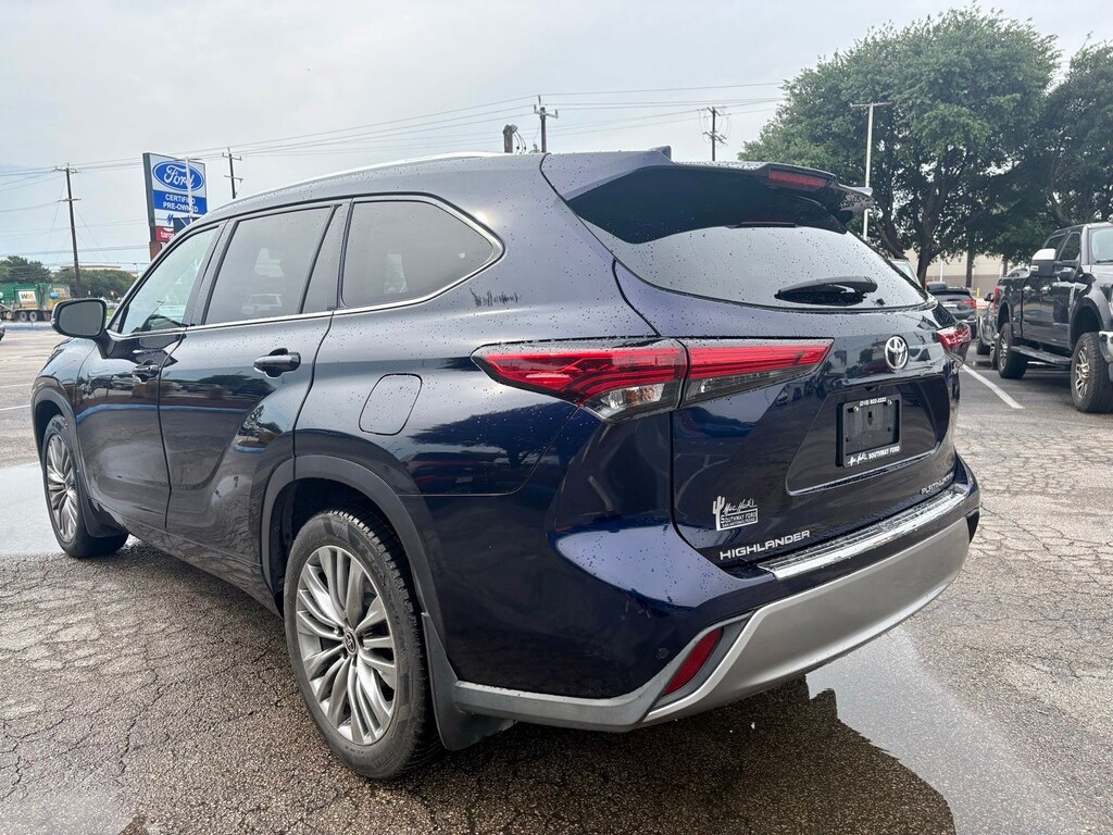 Used 2021 Toyota Highlander Platinum SUV
