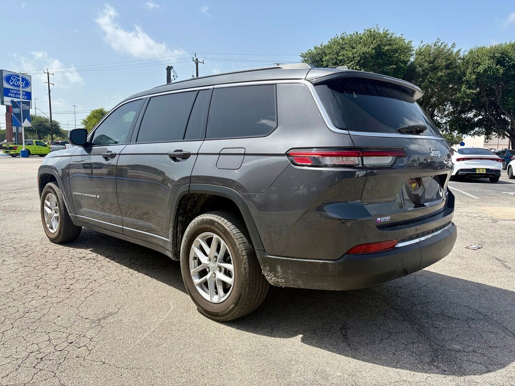 Used 2024 Jeep Grand Cherokee L Laredo SUV