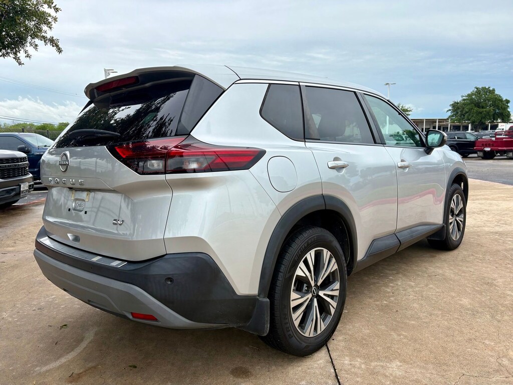 Used 2022 Nissan Rogue SV SUV