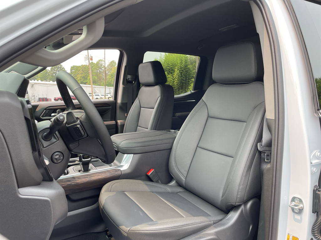 2026 GMC Sierra 1500 SLT - Photo 16